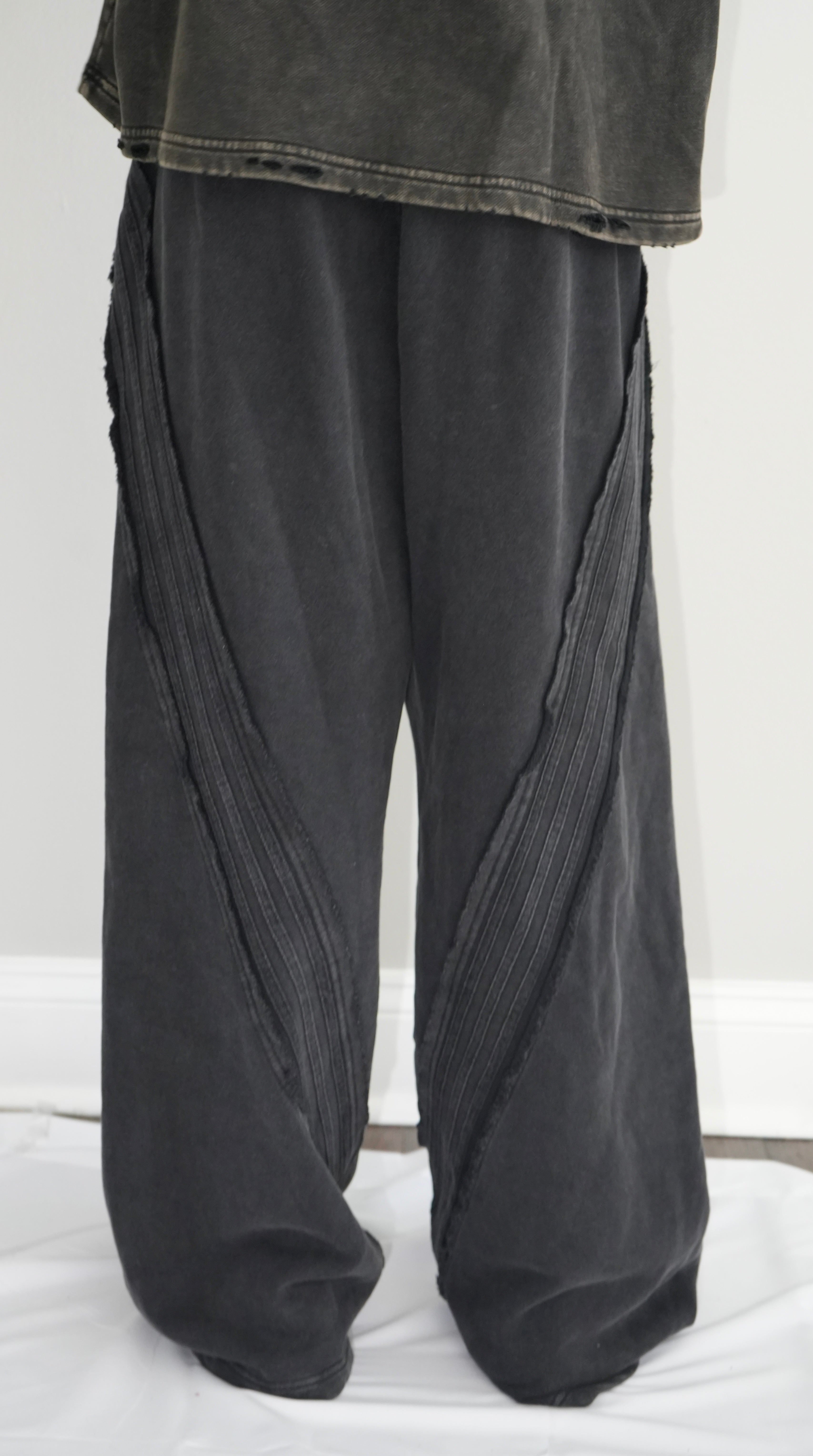 Inner Focus Sweatpants