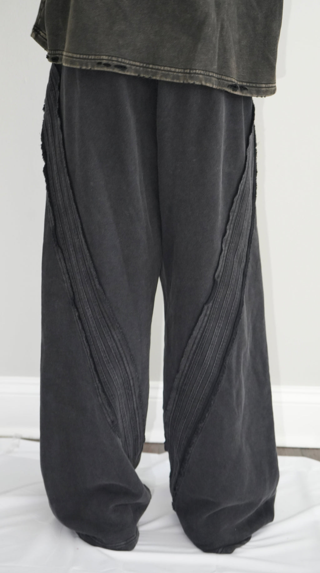 Inner Focus Sweatpants