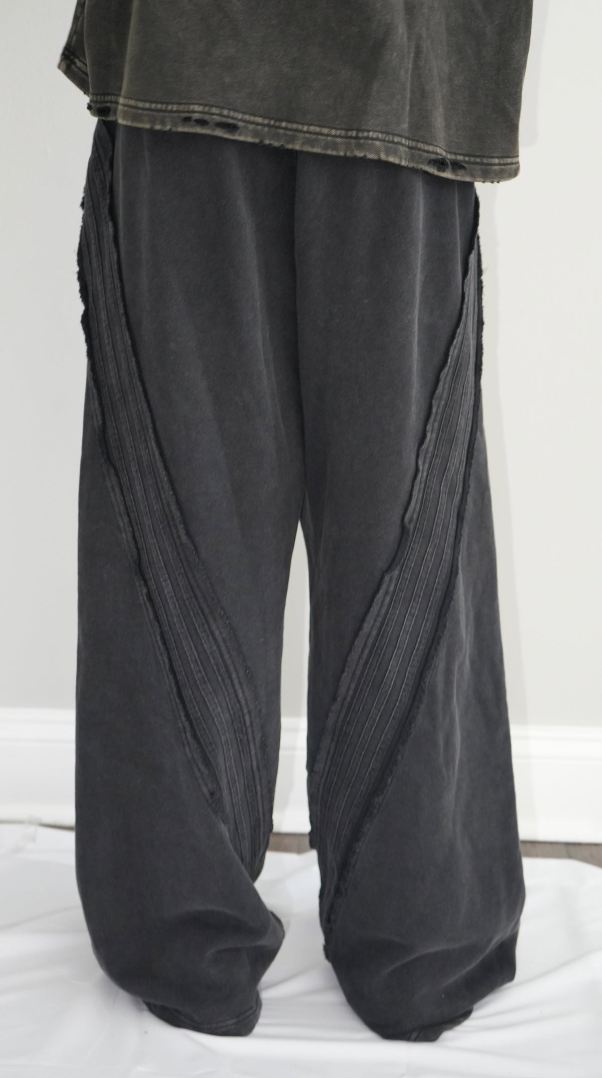 Inner Focus Sweatpants